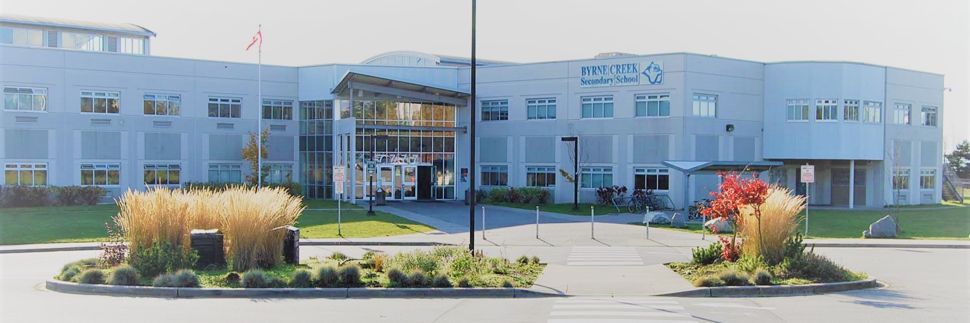 バーン・クリーク・セカンダリー・スクール（Byrne Creek Secondary School）